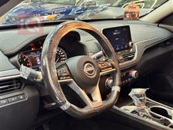 نيسان ألتيما